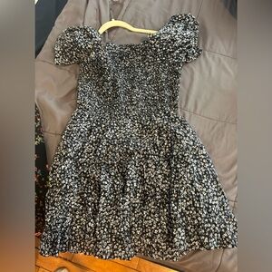 Dizzy pizza- Black & off white dress